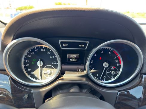 Used 2016 Mercedes-Benz GL 450 4MATIC image 29