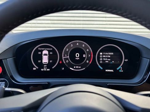 Certified 2026 Porsche Cayenne AWD/4WD image 15