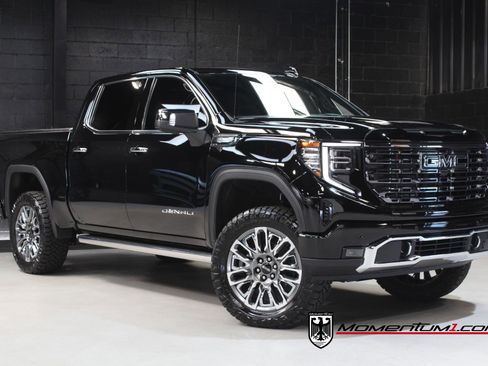 Used 2026 GMC Sierra 1500 Denali Ultimate AWD/4WD image 1