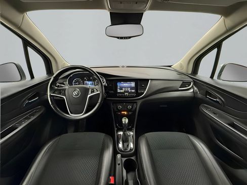 Used 2022 Buick Encore Preferred w/ Safety Package AWD/4WD image 27