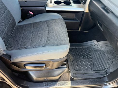 Used 2014 RAM 1500 Big Horn image 69