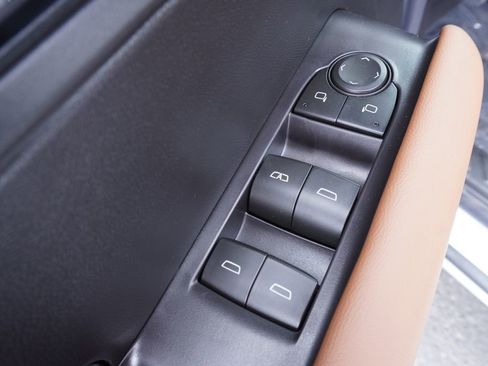 New 2026 GMC Canyon AT4 w/ AT4 Premium Package image 16