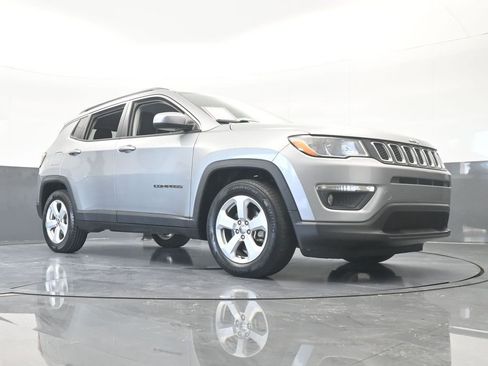 Used 2020 Jeep Compass Latitude image 63