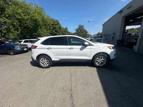 Used 2024 Ford Edge SEL AWD/4WD image 6
