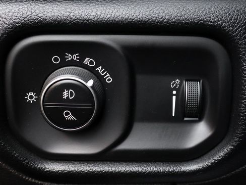 Used 2021 RAM 1500 Lone Star image 17