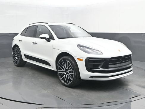 New 2026 Porsche Macan S AWD/4WD image 9