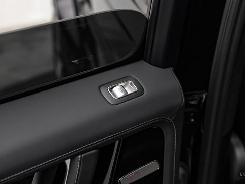 Used 2027 Mercedes-Benz G 63 AMG 4MATIC image 93