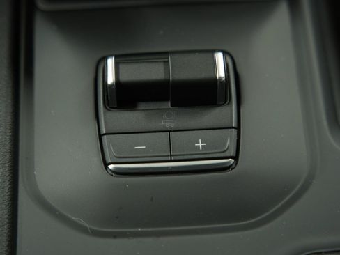New 2026 GMC Sierra 1500 AT4 w/ AT4 Premium Package AWD/4WD image 45