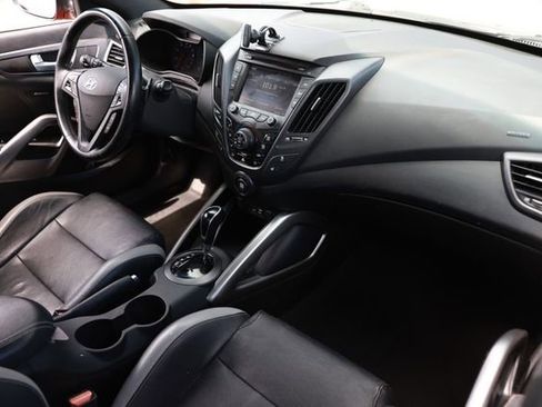 Used 2016 Hyundai Veloster Turbo FWD image 21