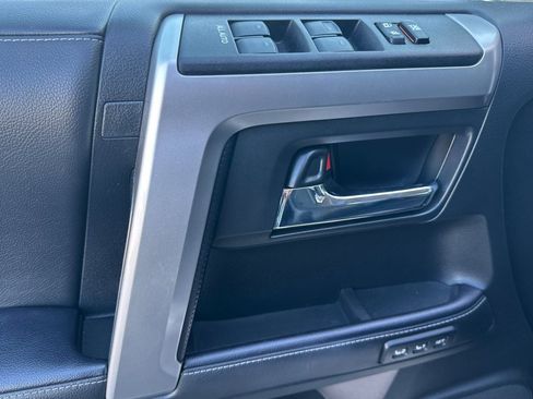 Used 2022 Toyota 4Runner Limited image 12