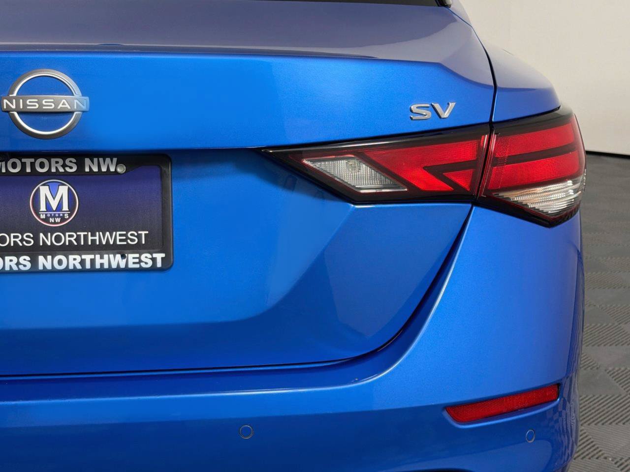 Used 2024 Nissan Sentra SV FWD image 23