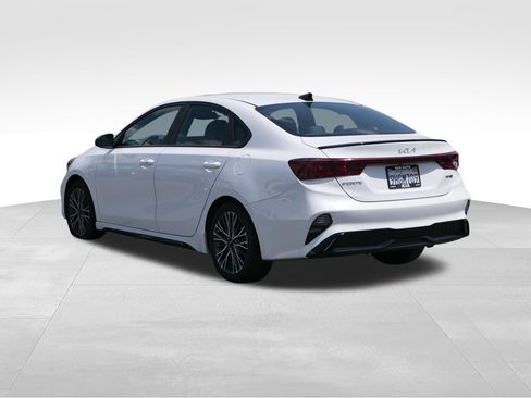 Used 2023 Kia Forte GT-Line w/ GT-Line Premium Package FWD image 6