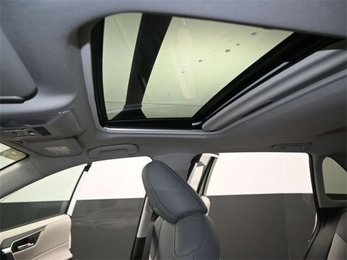 New 2025 Toyota RAV4 XLE Premium image 9