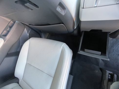 Used 2024 Hyundai Santa Fe Calligraphy image 28