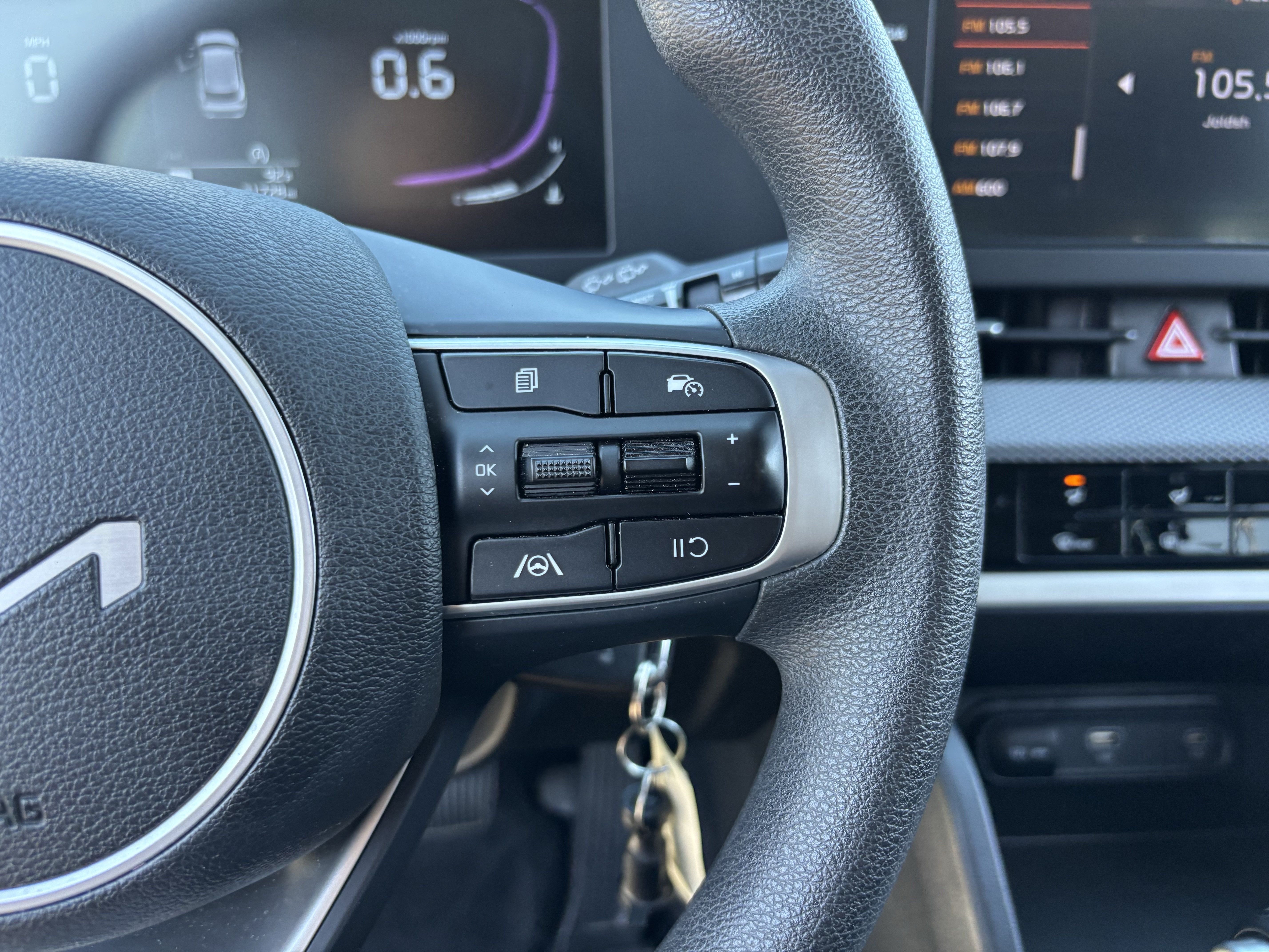Certified 2025 Kia Sportage LX FWD image 26