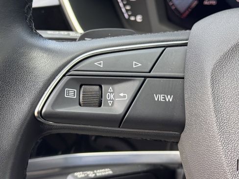 Used 2022 Audi Q3 2.0T Premium image 24