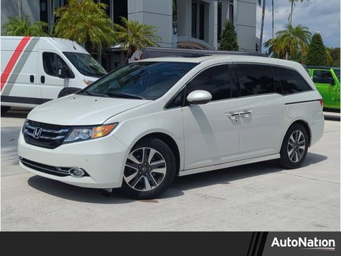 Used 2016 Honda Odyssey Touring Elite image 1