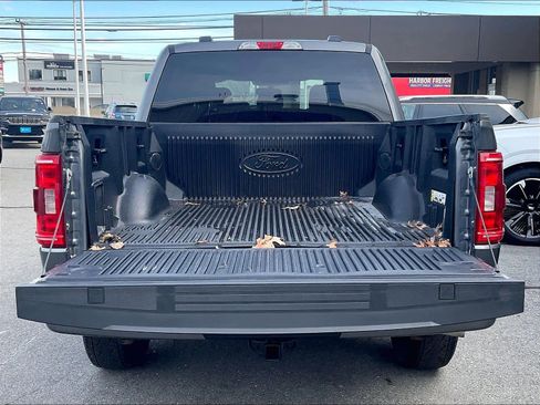 Used 2022 Ford F150 XLT w/ XLT Black Appearance Package image 31