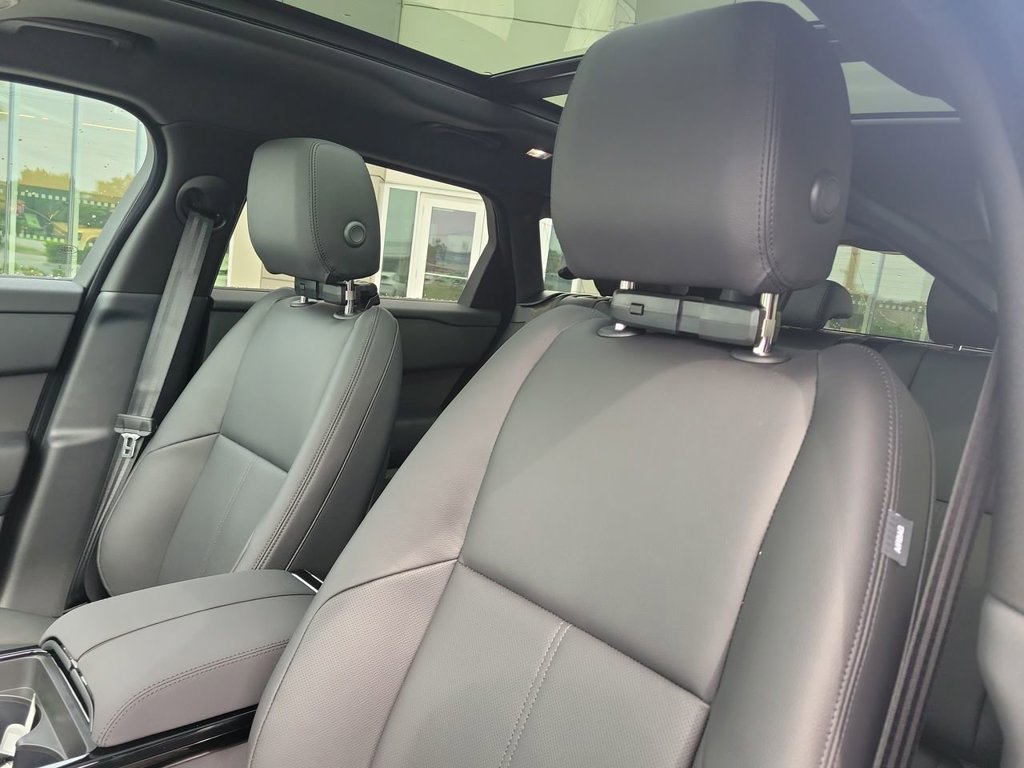 New 2026 Land Rover Range Rover Velar S AWD/4WD image 26