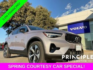 New 2026 Volvo XC40 B5 Plus w/ Protection Package Premier video 1