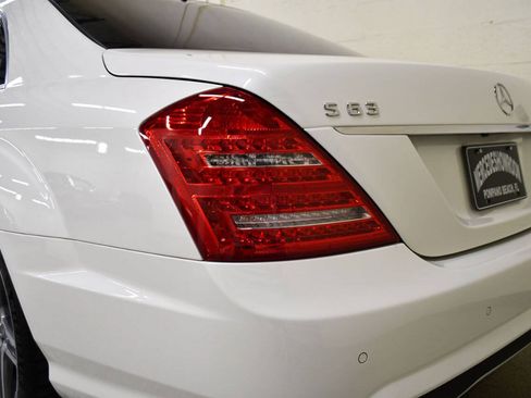 Used 2013 Mercedes-Benz S 63 AMG image 27