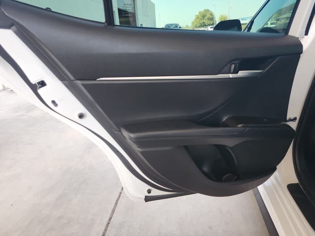 Used 2024 Toyota Camry SE w/ Blackout Package (TMS) FWD image 14