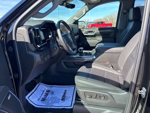 Used 2025 Chevrolet Silverado 1500 LTZ w/ Technology Package AWD/4WD image 11