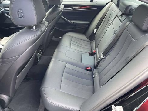 Used 2023 BMW 530e xDrive AWD/4WD image 20
