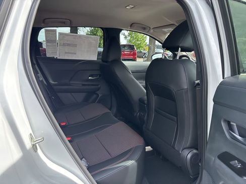 New 2026 Nissan Kicks SR w/ Cold Weather Package AWD/4WD image 17