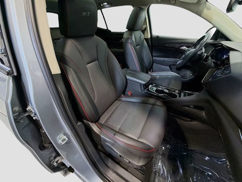 Used 2023 Buick Envision Essence w/ Sport Touring Package AWD/4WD image 29