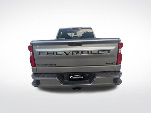 Used 2023 Chevrolet Silverado 1500 RST w/ Convenience Package II RWD image 9