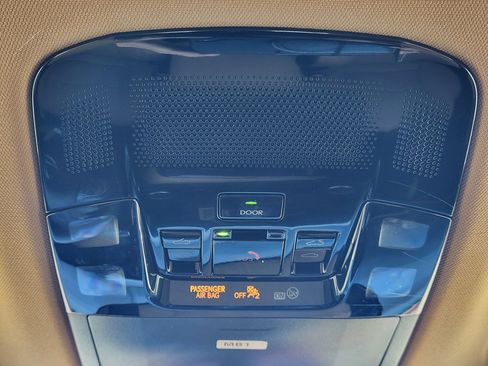 Used 2025 Lexus NX 250 FWD w/ Accessory Package (2T) image 30