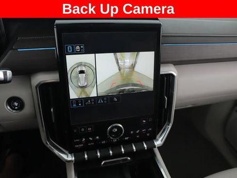 Used 2026 GMC Acadia Denali AWD/4WD image 26