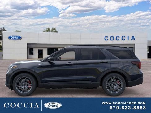 New 2026 Ford Explorer ST-Line w/ ST-Line Street Pack AWD/4WD image 3