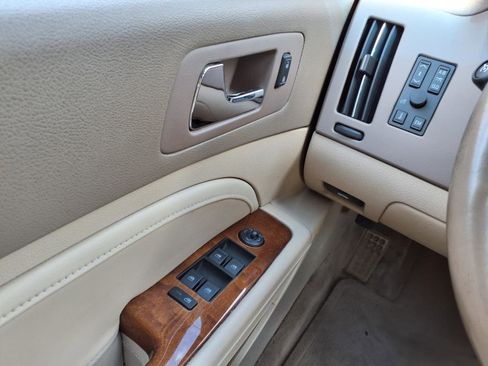 Used 2008 Cadillac STS V8 image 19