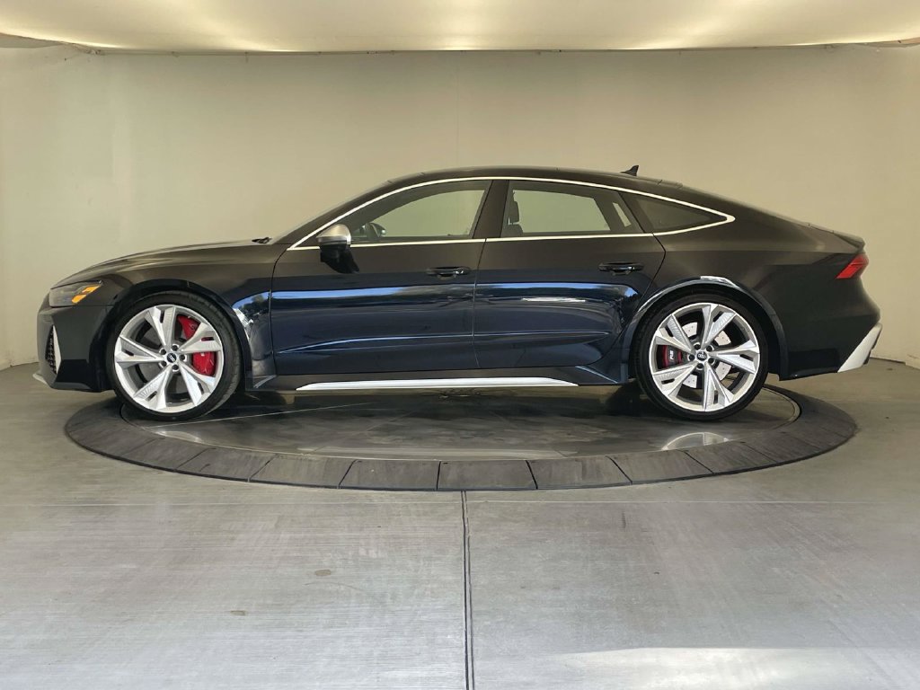 Used 2021 Audi RS 7 Sportback AWD/4WD image 2