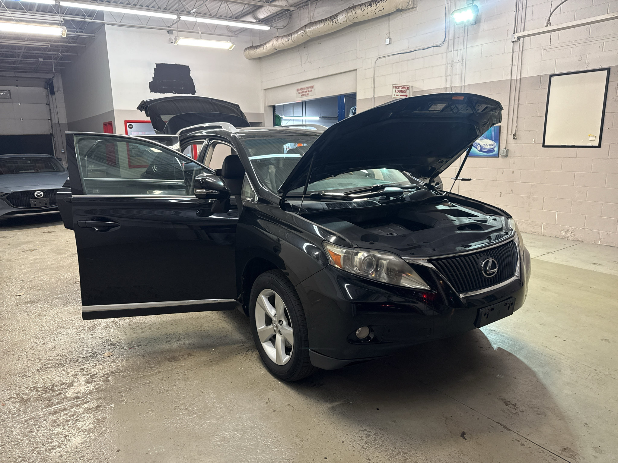 Used 2010 Lexus RX 350 AWD image 9