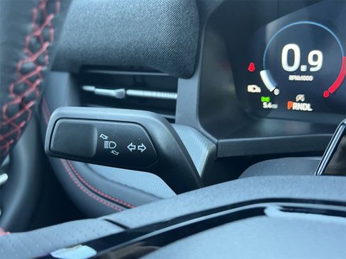 New 2026 Ford Explorer ST-Line w/ ST-Line Street Pack image 11