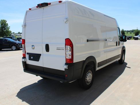 Used 2026 RAM ProMaster 2500 w/ Convenience Group FWD image 7