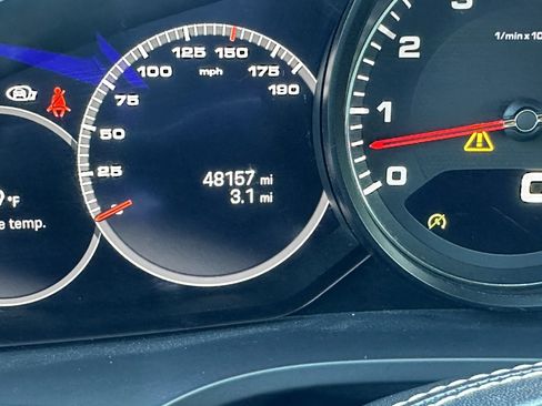 Used 2023 Porsche Cayenne S AWD/4WD image 14