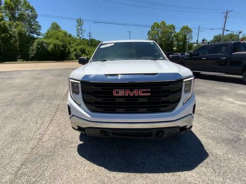 Used 2022 GMC Sierra 1500 Pro w/ Pro Value Package AWD/4WD image 3