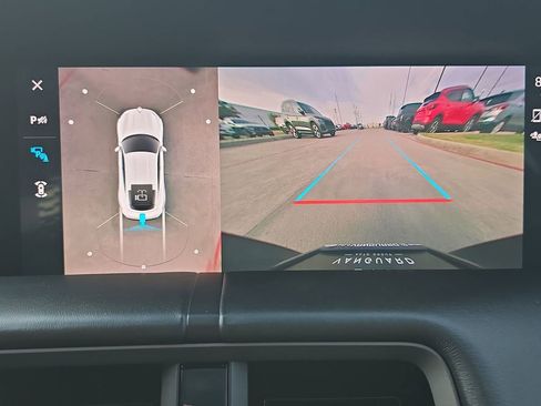 Used 2020 Porsche Taycan Turbo S image 17