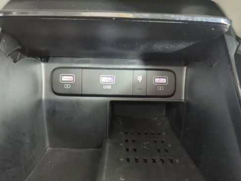 Used 2022 Kia Sorento SX image 29