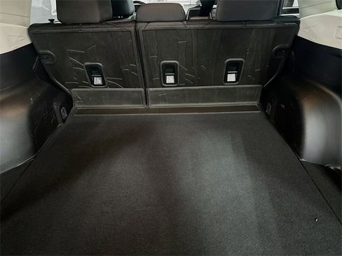 Used 2021 Subaru Forester Premium image 28