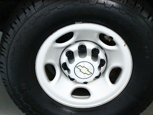 Used 2023 Chevrolet Express 2500 Extended w/ Driver Convenience Package image 36