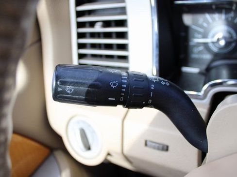 Used 2008 Lincoln Navigator L Base image 20