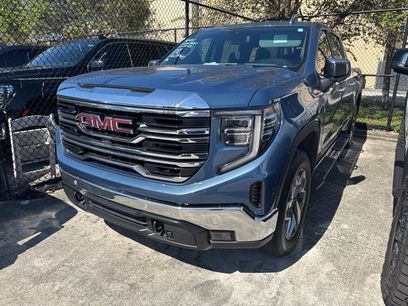 Used 2024 GMC Sierra 1500 SLT w/ SLT Premium Plus Package