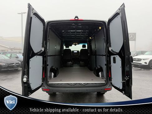 New 2026 Mercedes-Benz Sprinter 2500 image 17