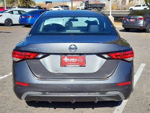 Used 2021 Nissan Sentra S image 5