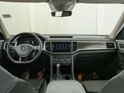 Used 2019 Volkswagen Atlas SE w/ Towing Package AWD/4WD image 13